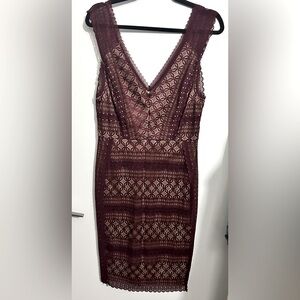 Oasis Red Sheath V-Neck Sleeveless Cocktail Dress